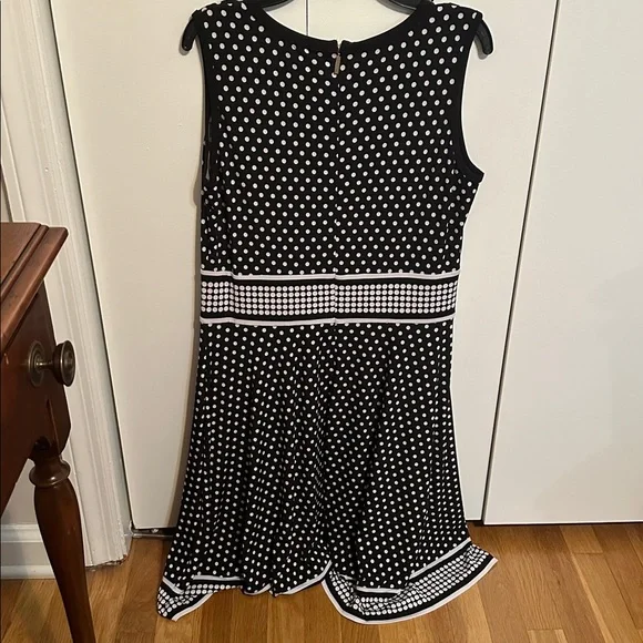NWT Michael Kors Polka Dot Dress Size MP - Picture 6 of 7
